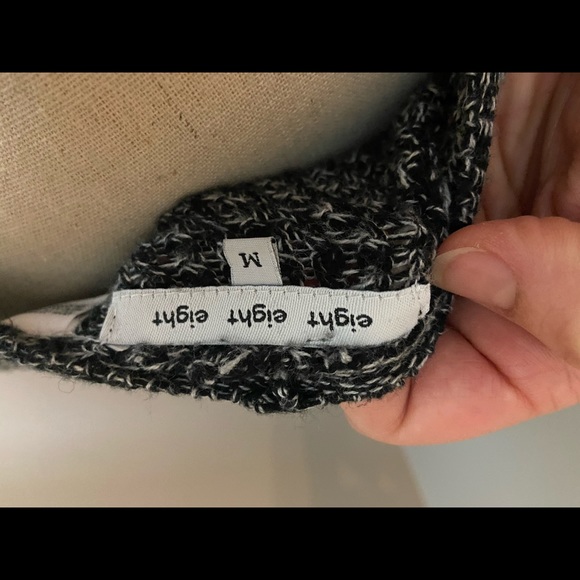 Long sleeve sweatshirt - Picture 2 of 2